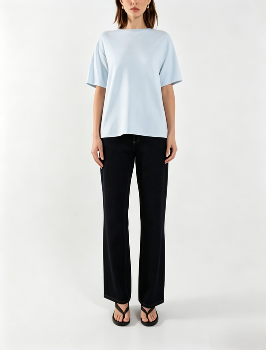 Light blue crew neck boyfriend t-shirt